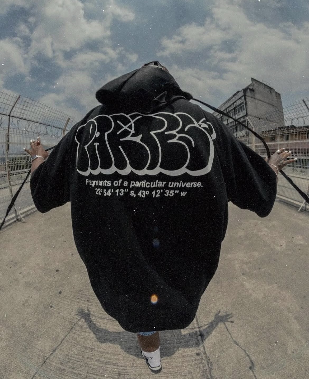 Hoodie Parties – costas rooftop